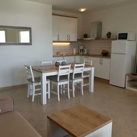 Haus Mit Meerblick Daire Lopar