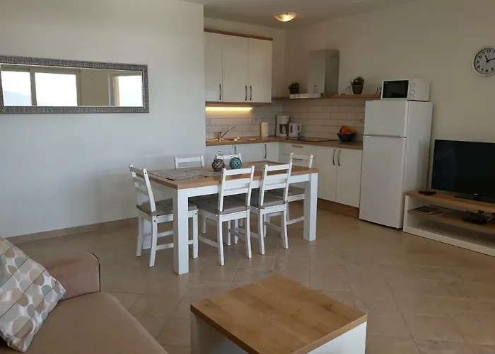 Haus Mit Meerblick Daire Lopar