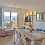 Apartamento Haus Mit Meerblick *