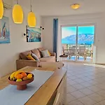 Haus Mit Meerblick Apartamento Lopar