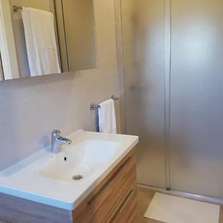 Haus Mit Meerblick Apartment Lopar