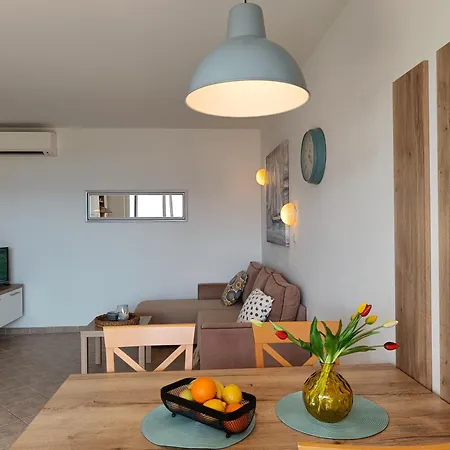 Apartment Haus Mit Meerblick *