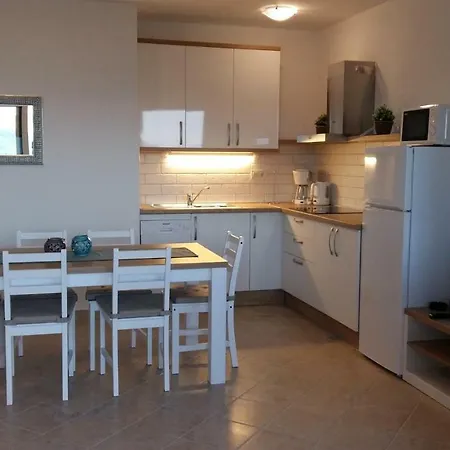 아파트 Haus Mit Meerblick *