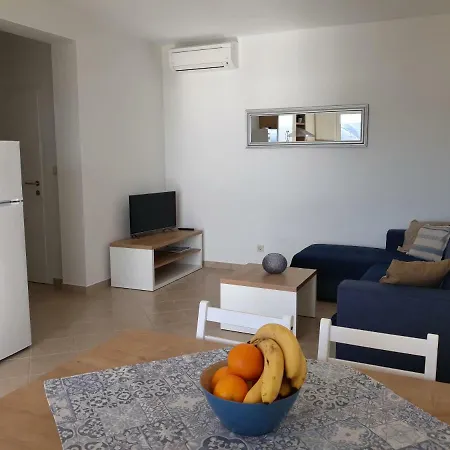 Haus Mit Meerblick 公寓 洛帕