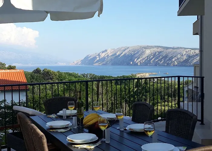 Appartement Haus Mit Meerblick Lopar